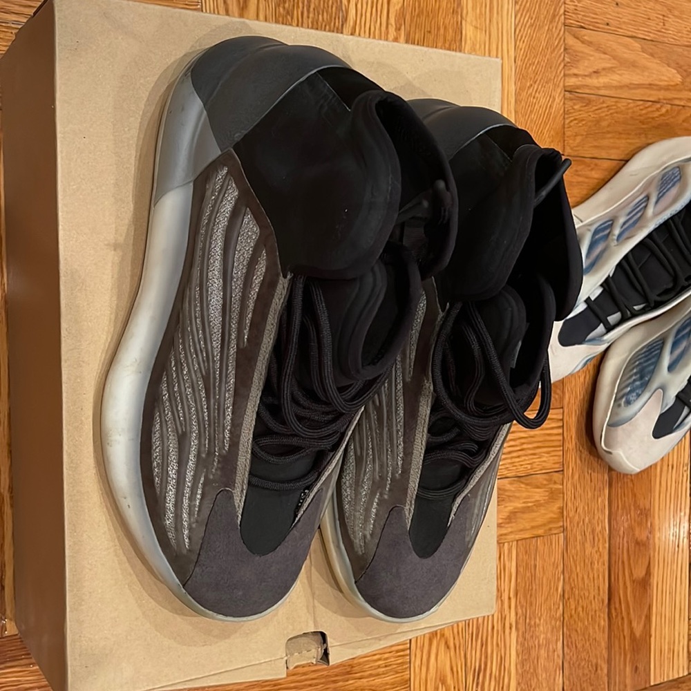 Yezzy